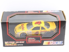 Miniatura Chevrolet Lumina #4 Kodak - Ernie Irvan - NASCAR 1991 - 1/43 Racing Champions