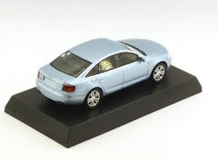 Miniatura Audi S6 Prata - 1/64 Kyosho