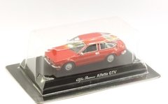 Miniatura Alfa Romeo Alfetta Gtv Vermelha - 1/64 Kyosho