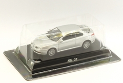 Miniatura Alfa Romeo GT Prata - 1/64 Kyosho