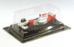 Miniatura McLaren MP4/11 #8 - D. Coulthard - 1996 - 1/64 Kyosho