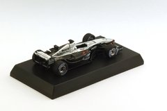 Miniatura McLaren MP4/17D #5 D. Coulthard 2003 - 1/64 Kyosho