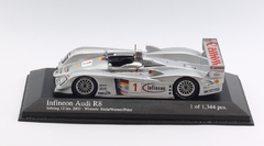 Miniatura Audi R8 #1 ALMS - Vencedor 12hs Sebring 2003 - 1/43 Minichamps