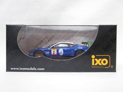 Miniatura Aston Martin DBR9 #1 - N. Piquet / H. Castroneves - Mil Milhas 2006 - 1/43 IXO