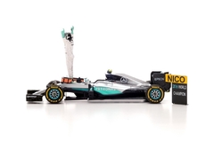 Miniatura Mercedes-Benz AMG W07 #6 - N. Rosberg - GP Abu Dhabi 2016 - 1/43 Spark