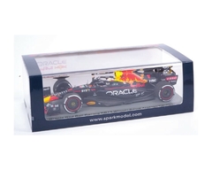 Miniatura Red Bull RB18 #1 F1 - M. Verstappen - GP Bahrain 2022 - 1/43 Spark