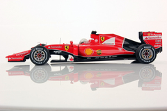 Miniatura Ferrari SF15-T #5 F1 - S. Vettel - GP Bélgica 2015 - 1/18 Looksmart