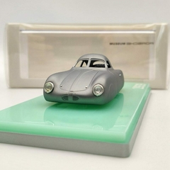 Miniatura Porsche Type 64 1939 - Museum Version - 1/43 TSM