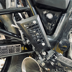 Protetor da pedaleira do quadro - Royal Enfield Continental GT 650 - Guerra Custom Design