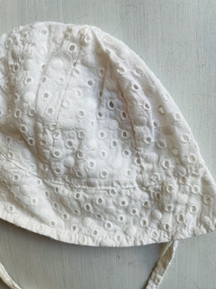PLAY (*) | RN | Baby Cottons | gorrito de sol blanco broderie - comprar online
