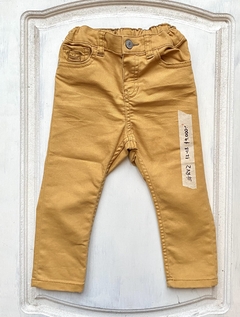 12/18m (largo) | H&M | Pantalon gabardina mostaza