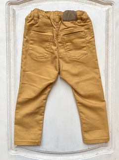 12/18m (largo) | H&M | Pantalon gabardina mostaza - comprar online