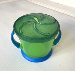 Munchkin | vaso verde para snacks