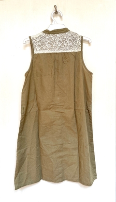 8/9 A | H&M | VESTIDO CHEMISE ALGODON VERDE SECO CON ENCAJE NATURAL - comprar online