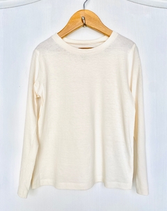 PLAY(*) | 6/7A | H&M | remera manga larga camiseta crema lisa