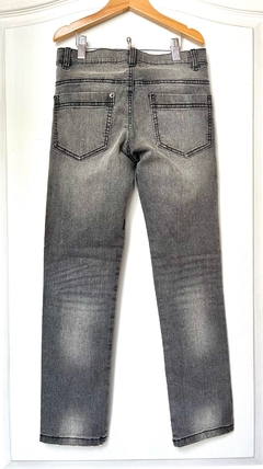 PLAY | aprox 10A | Sisley | jean Eco recicle gris diseño roturas negras cintura ajustable - comprar online