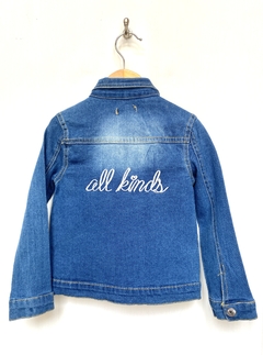 2A (chico/justo) | 7 For all mankind | campera de jean liviana bordado en la espalda all kinds en internet