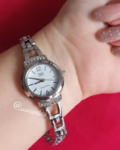 RELOJ Q&Q MUJER ORIGINAL