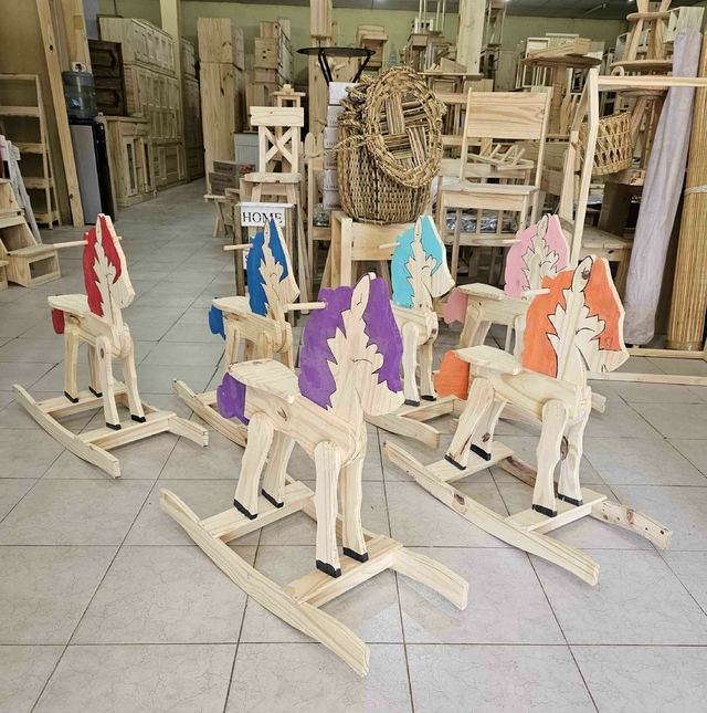 Precio de caballitos de madera online