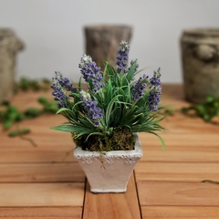 Antique Trapecio con Lavanda (Artificial)