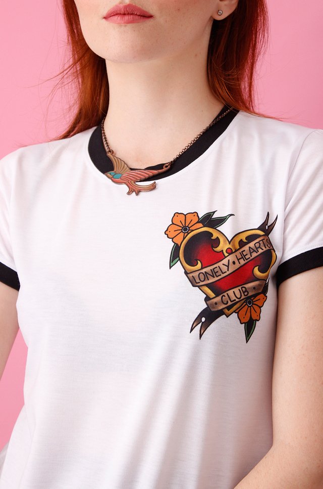 Camiseta Feminina Ringer Lonely Hearts - comprar online