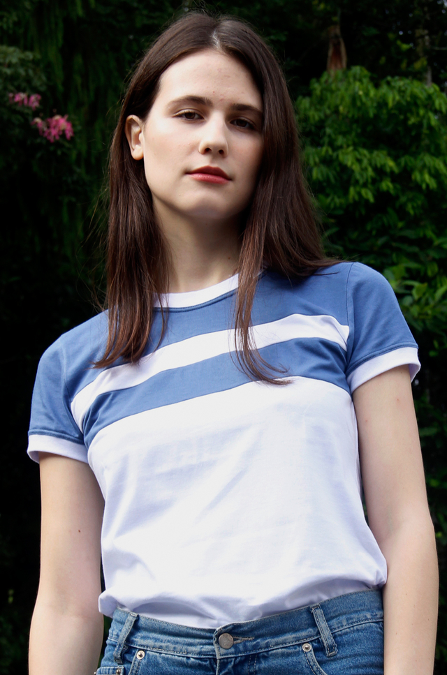 Camiseta Feminina Ringer Recortes Branco / Azul