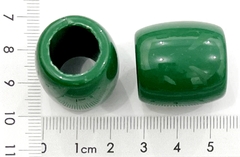 tubo-de-resina-verde-esmeralda
