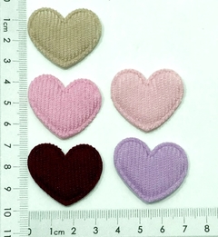 Aplique Coração Rosa Chiclete Veludo Cotelê 3cm (8und) na internet