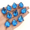 Engrampado gota 13x18 mm dourado azul (10 unds)