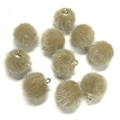 Imagem do Pingente de pompom pelucia 1,50 cm (6 unds)