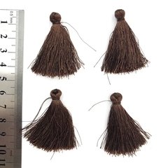 mini-tassel-marrom