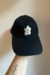 Gorra F negro con beige en internet