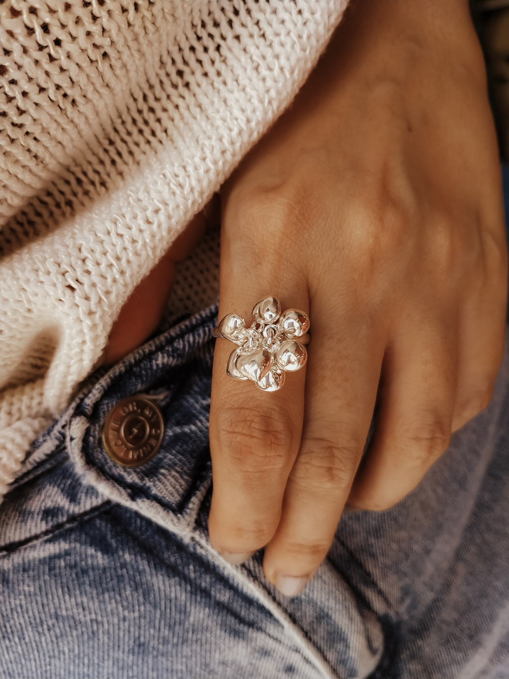 Anillo de la abundancia plata sale