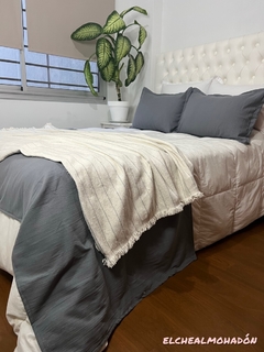 Combo Pie De Cama Tusor + (2) Almohadones Tusor + Alfombra - tienda online