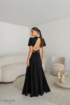 VESTIDO LONGO COM MANGA BUFANTE PRETO na internet