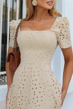 VESTIDO MIDI NUDE DULCE on internet