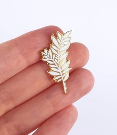 Pin MATINHO (OURO BRANCO) - buy online