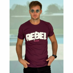 Remera rebel