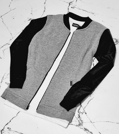 Campera love gris en internet