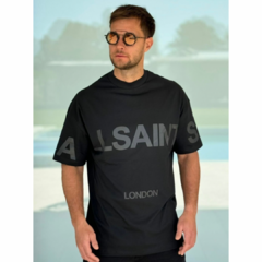 Remera london over - comprar online