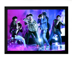 Lindo Quadro fotografico BTS kpop ao vivo show 42x29cm