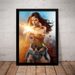 Quadro Gal Gadot Dc Mulher Maravilha Poster Com Moldura