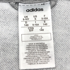 Campera liviana Adidas - Talle 9 años