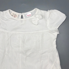 Remera Zara - Talle 12-18 meses - SEGUNDA SELECCIÓN - comprar online