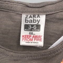 Remera Zara - Talle 3-6 meses - SEGUNDA SELECCIÓN - Baby Back Sale SAS