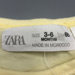 Remera Zara - Talle 3-6 meses - SEGUNDA SELECCIÓN