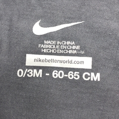 Body Nike - Talle 0-3 meses - SEGUNDA SELECCIÓN