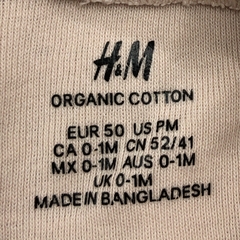 Conjunto Pantalón +Accesorio H&M - Talle 0-3 meses en internet