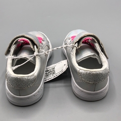 Zapatillas The Childrens Place - Talle 20 - Baby Back Sale SAS