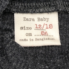 Remera Zara - Talle 12-18 meses - SEGUNDA SELECCIÓN - comprar online